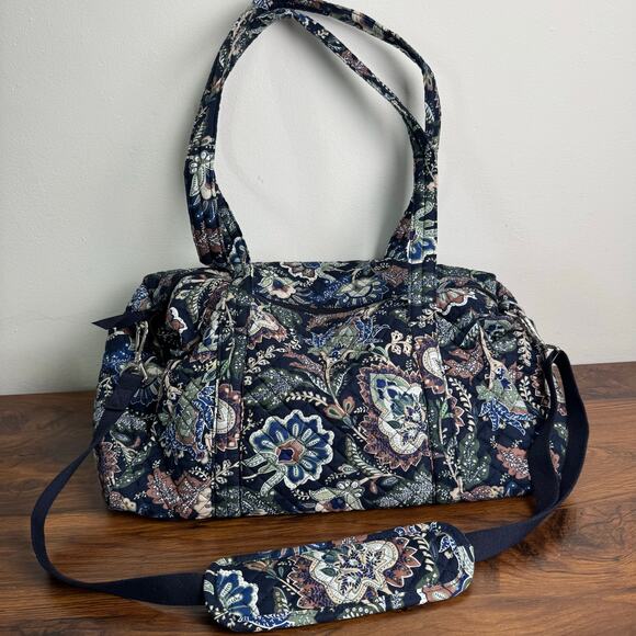 Vera Bradley Weekender Travel Bag Java Navy Camo Paisley Quilted Duffel - Picture 1 of 10